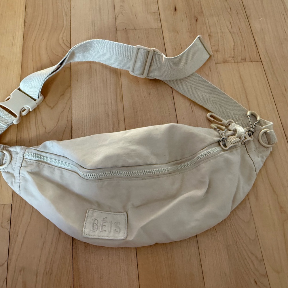 BEIS Fanny Pack